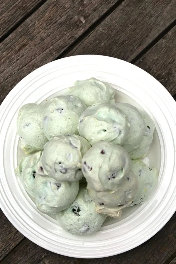 Mint Meringues