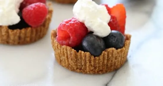 Mixed Berry Tartlet With Dark Chocolate