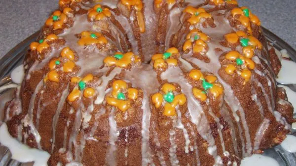 Moist Sour Cream Coffee Cake Recipe