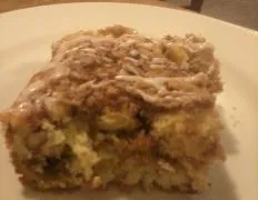 Moist Walnut and Sour Cream Streusel Coffee Cake Recipe