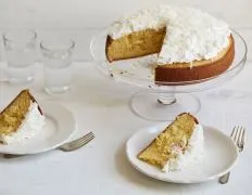 Moist And Fluffy Sour Cream Yellow Cake Recipe