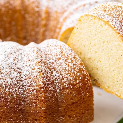 Moist And Fluffy Vanilla Pound Cake Recipe