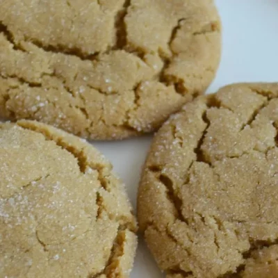 Mommys Molasses Cookies