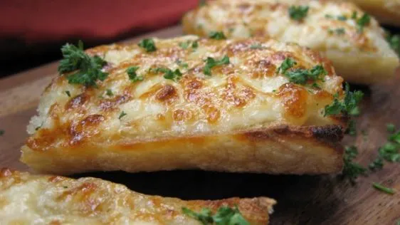 Most Delicious Garlic Cheese Bread