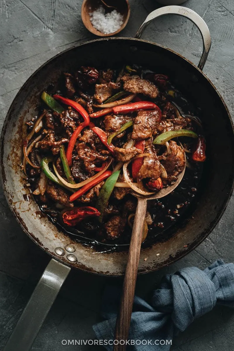 Mouthwatering Szechuan Beef with a Spicy Kick