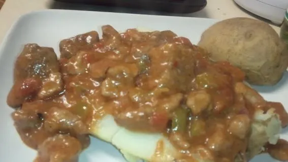 Mouthwatering Tender Swiss Steak in Rich Gravy