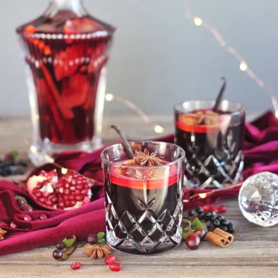 Mulled Pomegranate And Red Wine