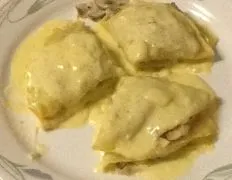 Mushroom Crepes With Cream Sauce