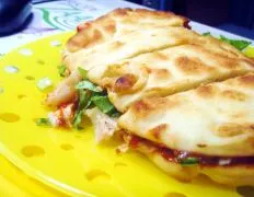 Naan Chicken Sandwich