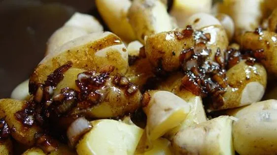 New Potatoes With Balsamic And Shallot