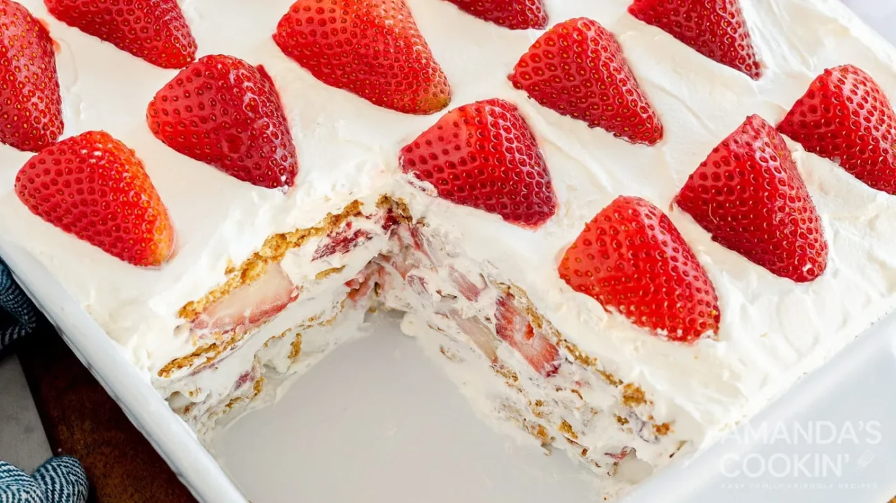 No Bake Strawberry Cream Bowl Cake