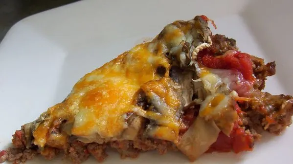 No Dough Meat Crust Pizza For The Low Carb