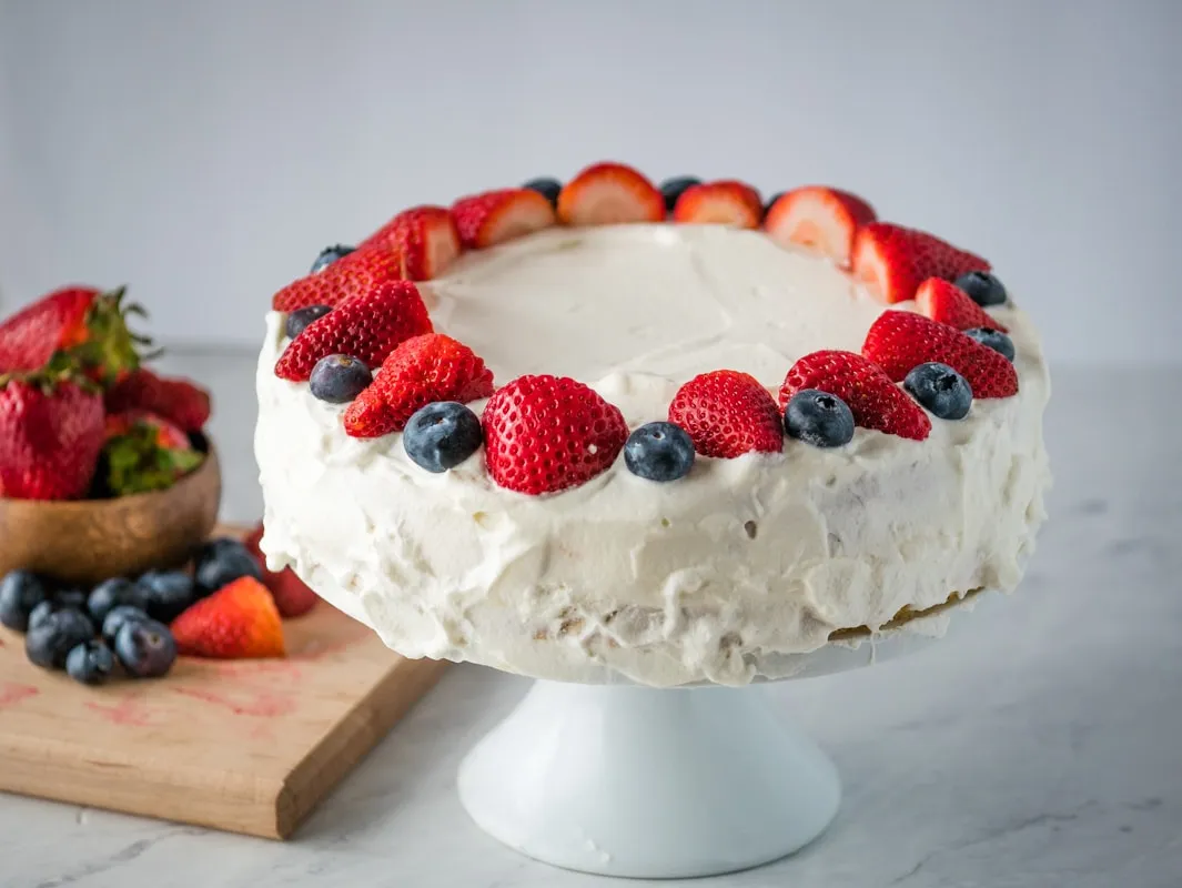 Norwegian Strawberries And Cream Cake