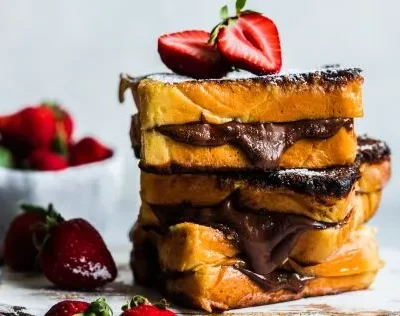 Nutella-Stuffed French Toast