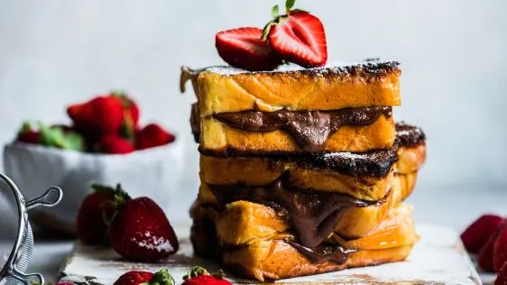 Nutella-Stuffed French Toast