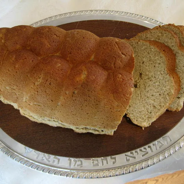 Oat And Honey Challah Bread