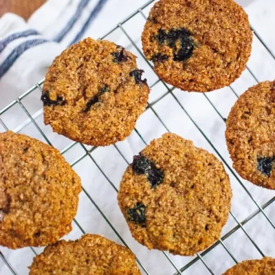 Oat Bran Fruit Muffins