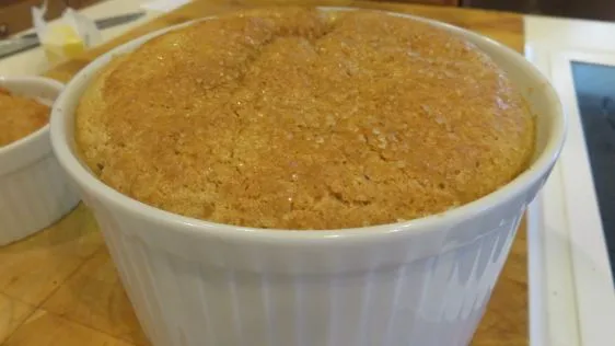 Oatmeal Souffle With Crunchy Topping