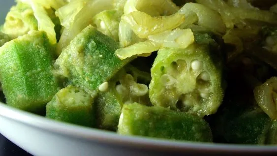 Okra With Green Chilli