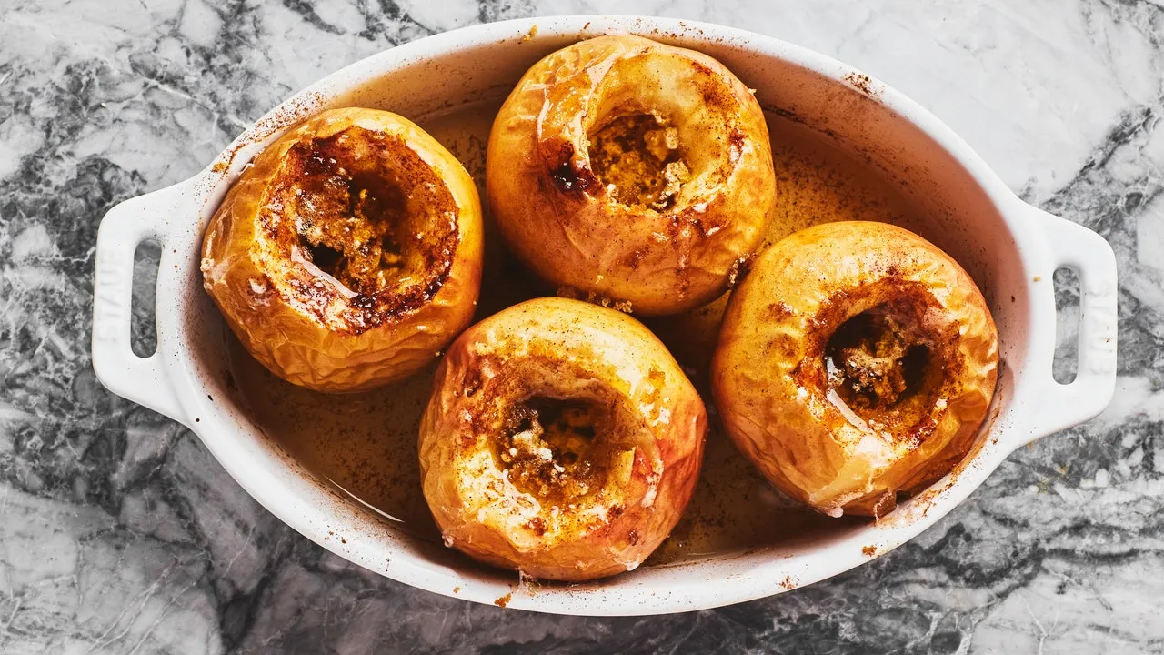 Old Fashioned Baked Apples