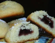 Old Fashioned Raspberry Buns Scottish