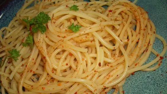 Olive Oil, Garlic, And Crushed Red Pepper Pasta