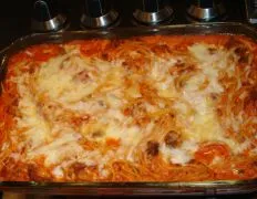 On The Fly Spaghetti Pie - Baked Spaghetti