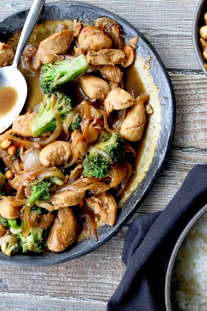 Orange Cashew Chicken With Broccoli