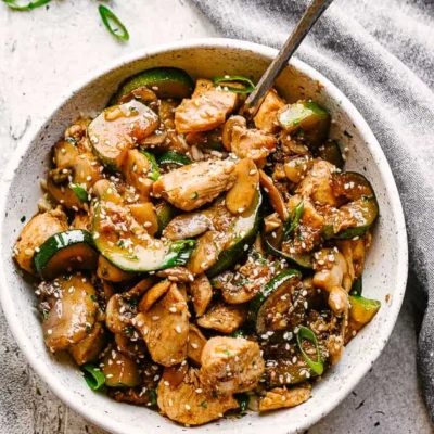 Oriental Garlic Chicken With Zucchini