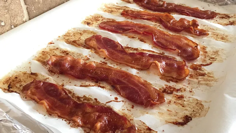 Oven Fried Bacon No Mess, No Cleanup