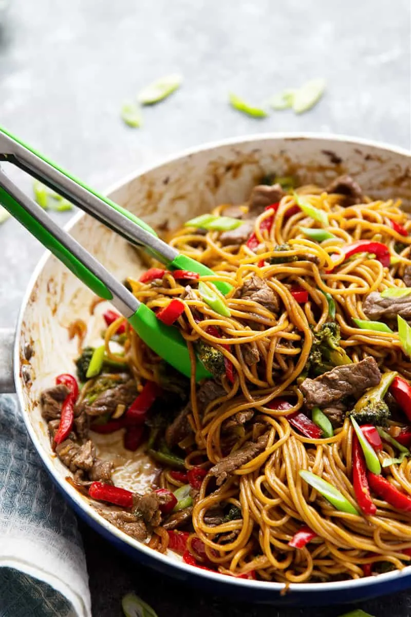 Oyster Butter Noodles With Beef Strips