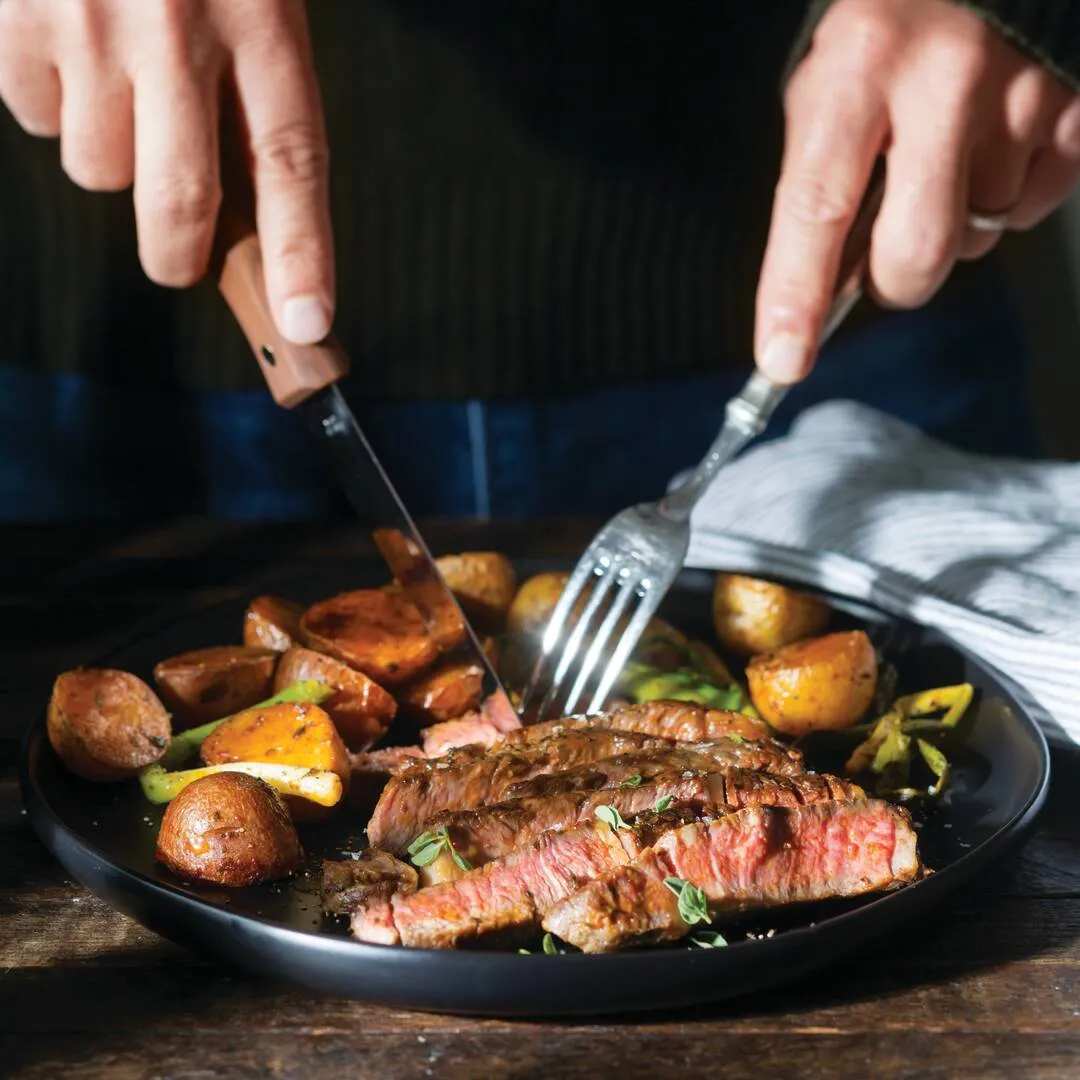 Pan Seared Rib Eye Steak With Smoked Paprika