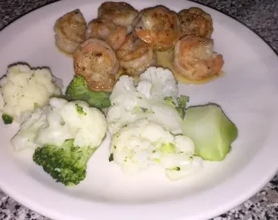 Pan Seared Shrimp With Garlic-Lemon