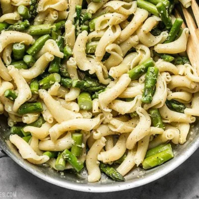 Pasta With Asparagus