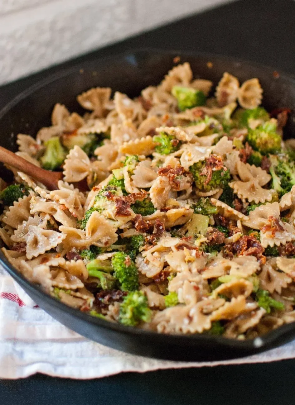 Pasta With Spicy Sun Dried Tomato Cream