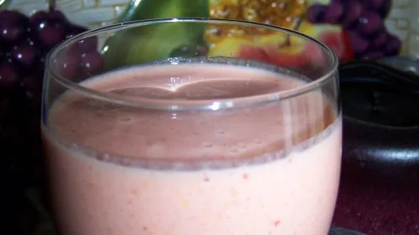 Peach Strawberry Smoothie