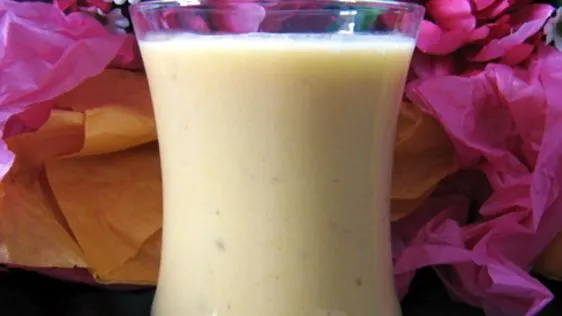 Peachy Banana Smoothie