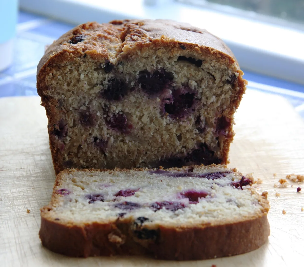 Pear And Blackberry Sponge