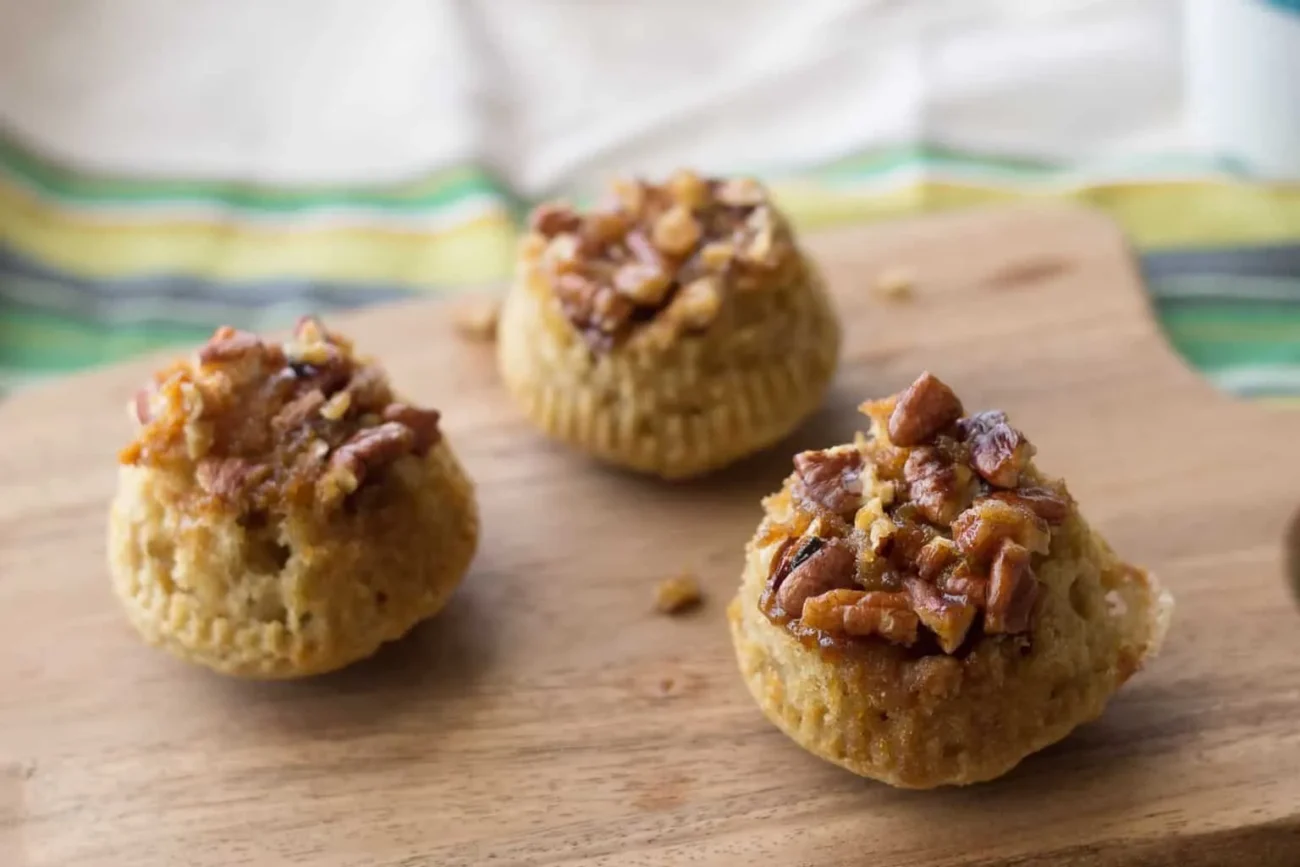 Pecan Sticky Muffins