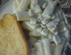 Penne With Creamy Garlic Sauce