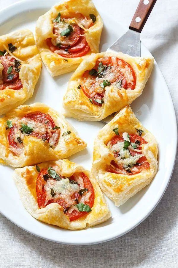 Pepperoni Puffs