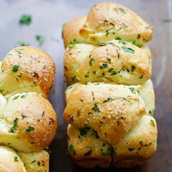 Perfect Garlic Bread From Scratch