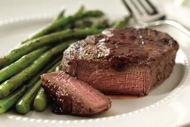 Perfectly Grilled Steak – Steakhouse Quality at Home