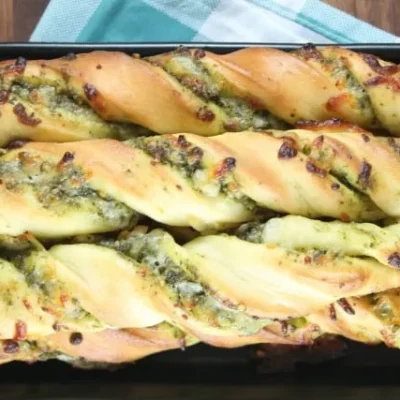 Pesto Bread