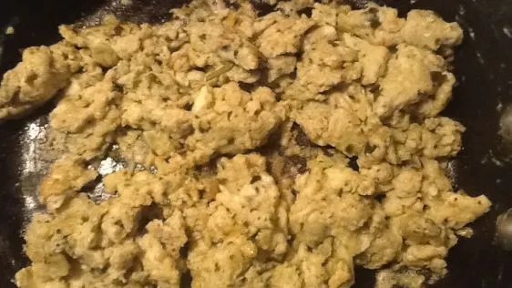 Pesto Scrambled Eggs