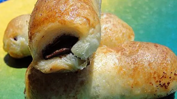 Petits Pains Au Chocolat