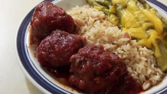 Picante Cranberry Meatballs