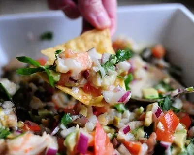 Pico De Gallo Shrimp Salad