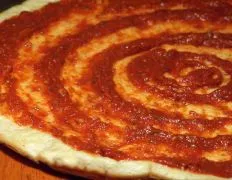 Pizza Sauce…. Spoon Lickin Good