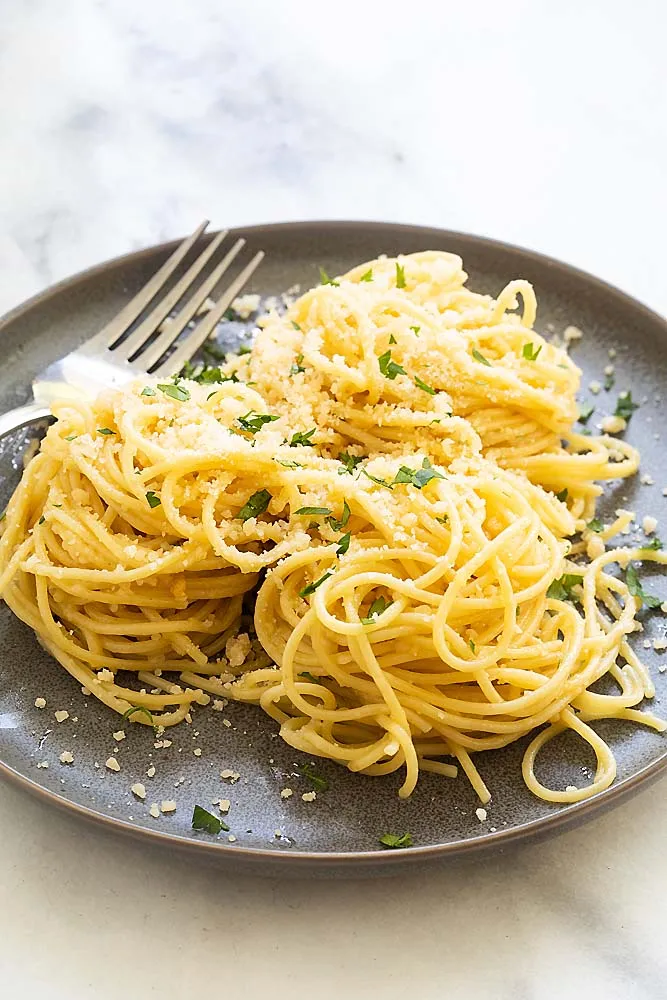 Plain Spaghetti Parmesan